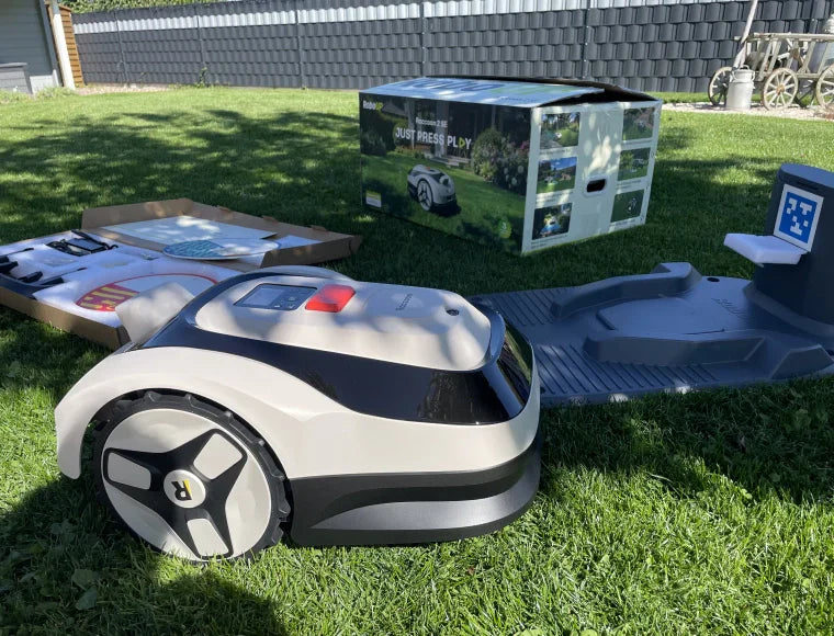 Heise Online’s Take on Raccoon 2 SE: Affordable Robot Mower for Small Gardens